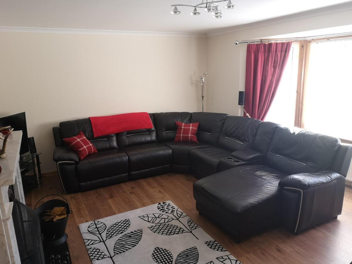 Large Private 3 Bed Bungalow Villa Сторноуей Екстериор снимка